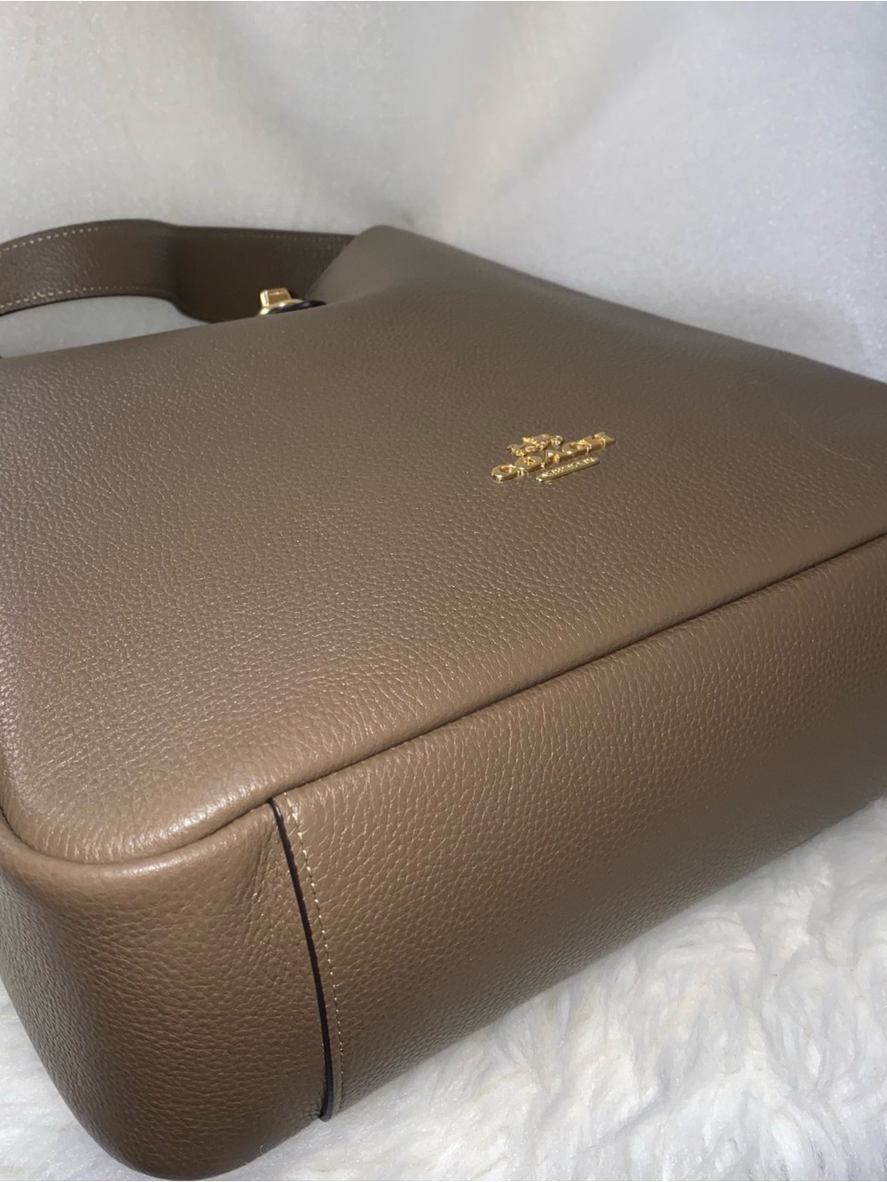 Coach Leather Purse Hadley Large Shoulder Bag Dark Stone New with tags - Picture 5 of 15